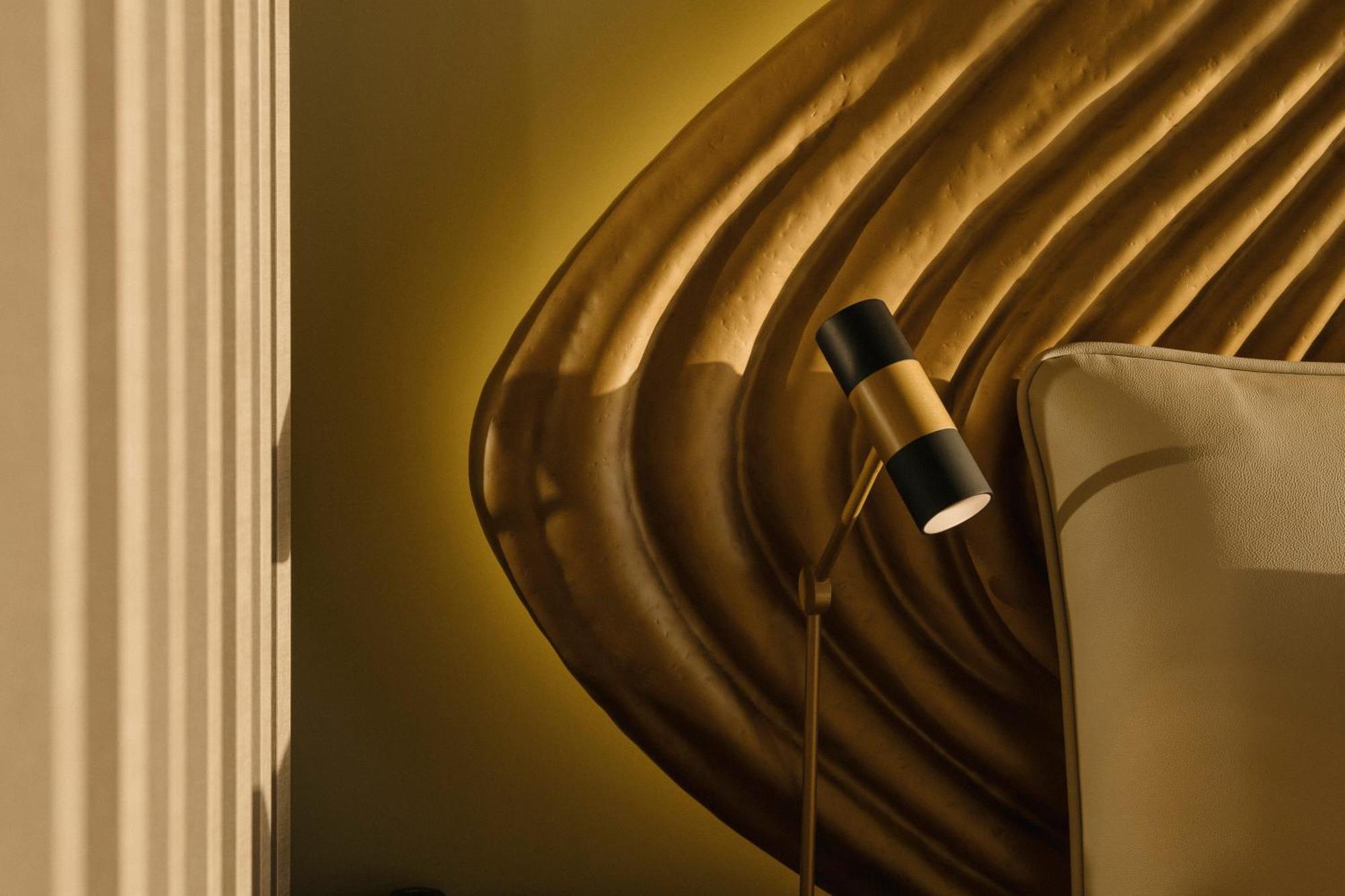 Vila Foz Hotel & Spa - Member Of Design Hotels Porto Dış mekan fotoğraf Detail of the staircase
